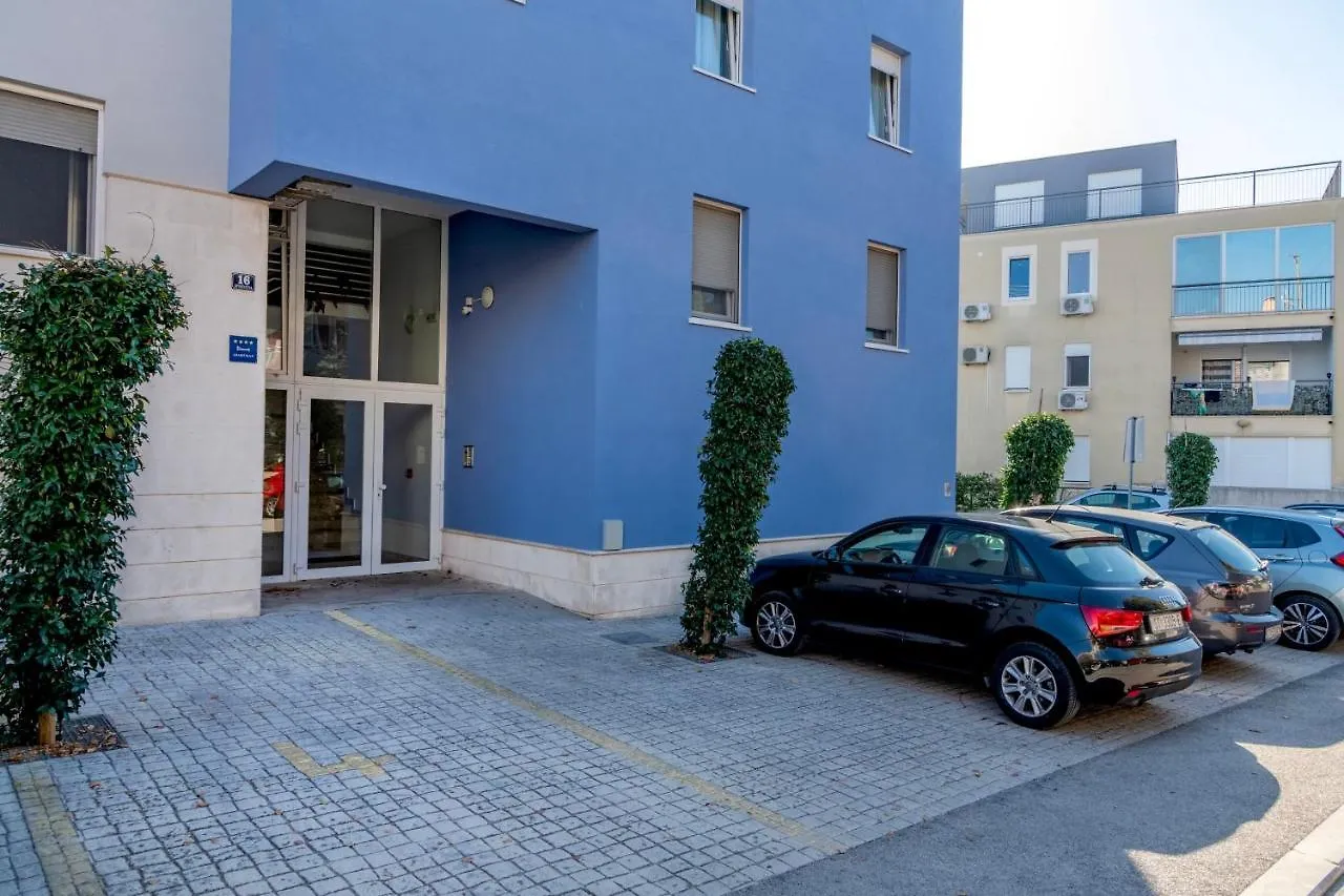 Hermosa Luxury Apartment Split 0*,